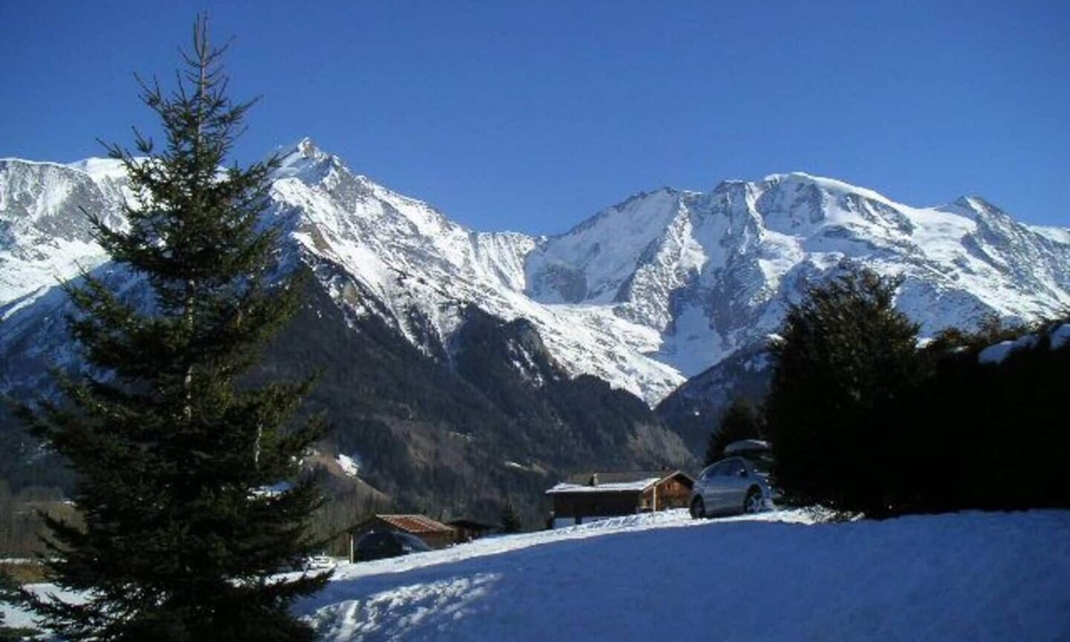 Saint-Nicolas-de-Veroce Ski Chalet | Magical Location. Lovely Chalet, South Facing Garden Terrace