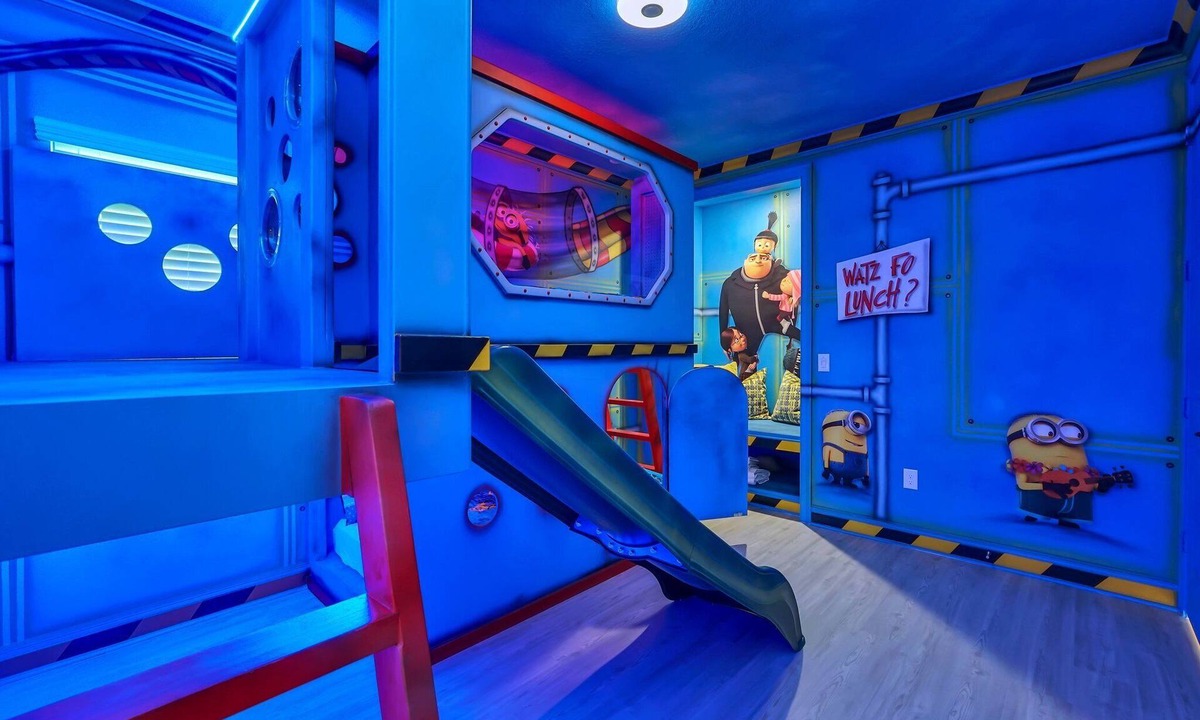 Reunion Villa | Magical Moments | 5BR Modern Villa w/Private Pool, Theater, and Themed Kids' Room Near Disney