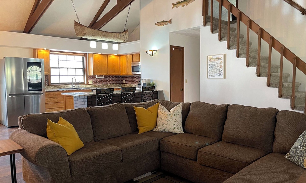 Old Timberline Cabin | Magical Montainbrook in Old Timberline - Ski, Hike, Golf, and More!