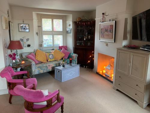 Sevenoaks House | Magical, Stylish, Comfortable, Brilliant Location