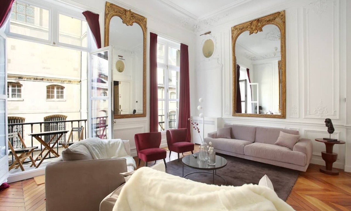 Paris City Center Apartment | Magnificent apartment with AC - Louvre Museum