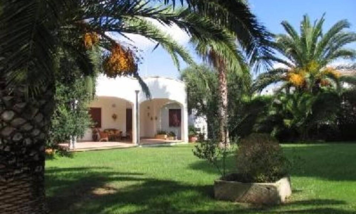 Villaggio Resta Villa | Magnificent sea view villa with large garden, a few steps from the sea