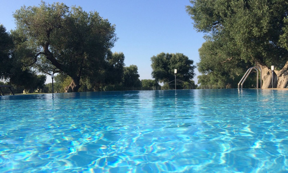 Carovigno Villa | Magnificent villa with swimming pool in the centuries-old olive trees of Salento near Ostuni.