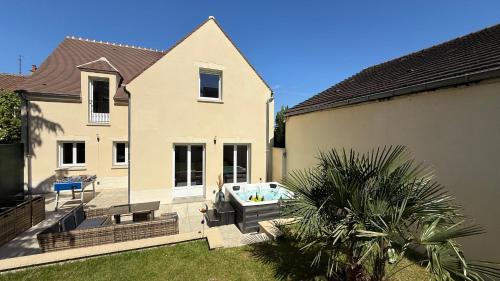 La Victoire - Les Marechaux Apartment | Magnifique villa 12 pers - 6 chambres avec salle de bain privative au Calme - 30 min Asterix - Ecrin de charme