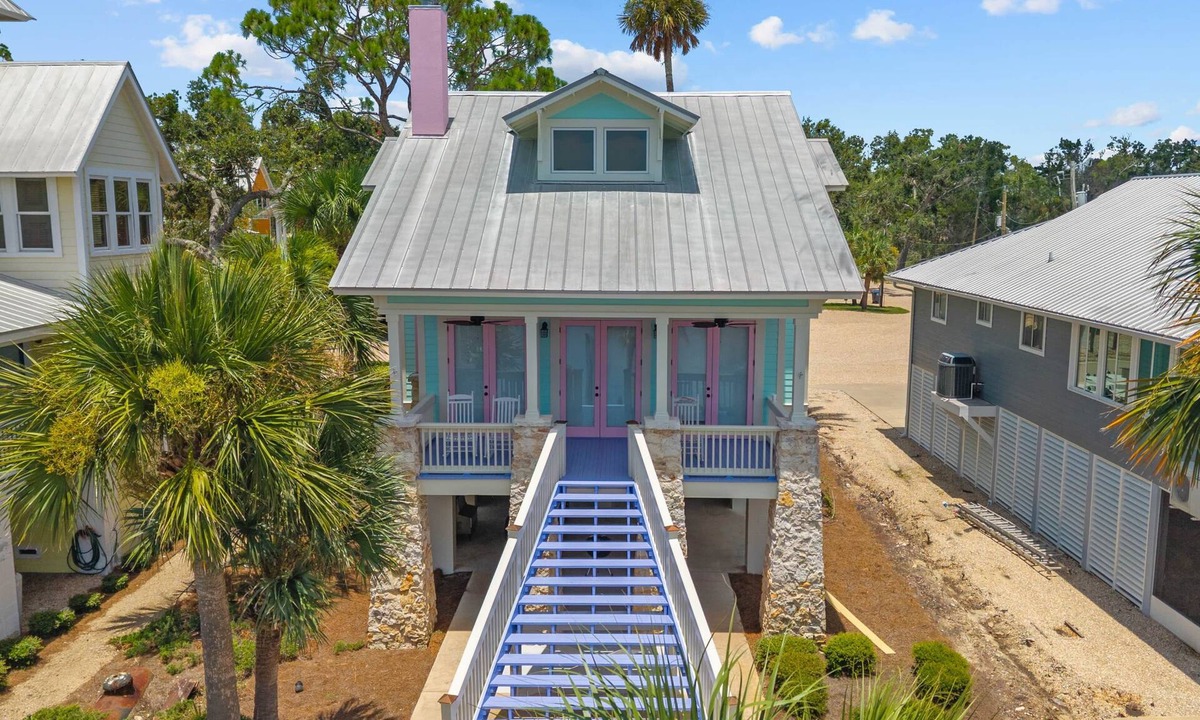 Steinhatchee House | Magnolia Breeze Getaway - Steinhatchee Florida