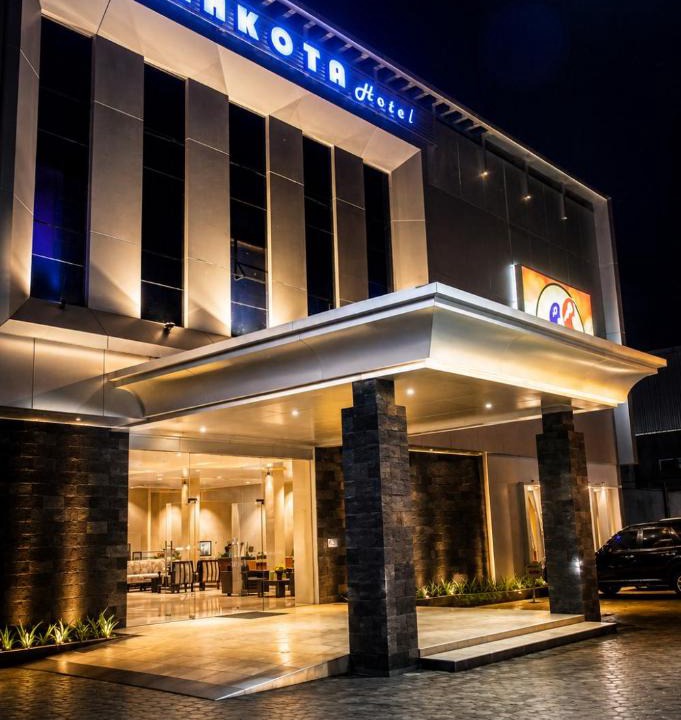Genteng Hotel | Mahkota Hotel
