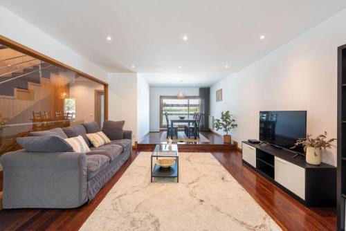 Nogueira Apartment | Maia Haven by Lisbeyond