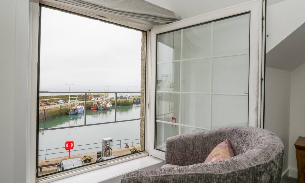 Anstruther Cottage | Maimies Harbourview