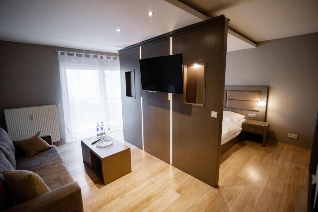 Kelsterbach House | main Appartments Frankfurt Airport