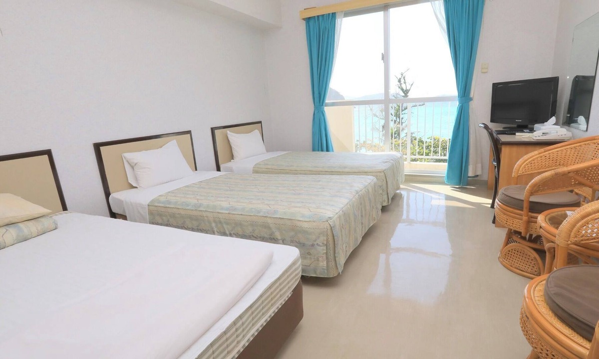 Tokashiki Hotel | Main building ocean side western style triple room with unit bath Dinner and breakfast/Shimajiri-gun Okinawa