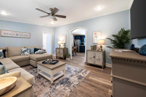Southport House | Mainsail Shenanigans