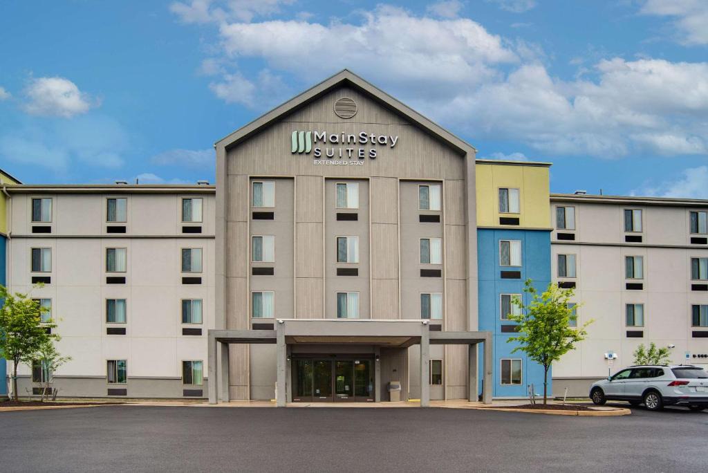Carlisle Hotel | MainStay Suites Carlisle - Harrisburg