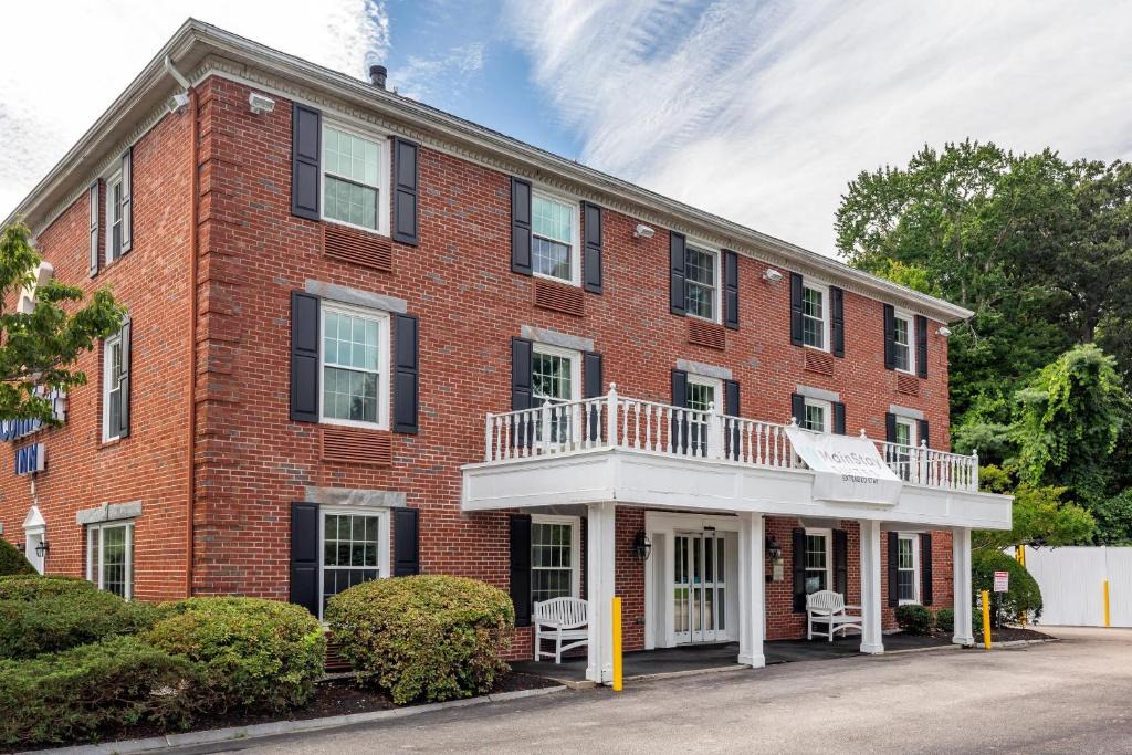 Foxboro Hotel | MainStay Suites Foxboro - Mansfield