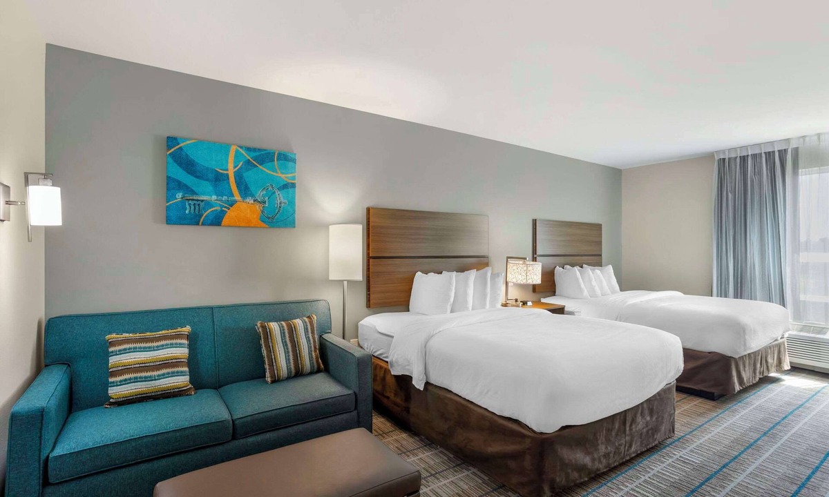 York Hotel | MainStay Suites North - Central York