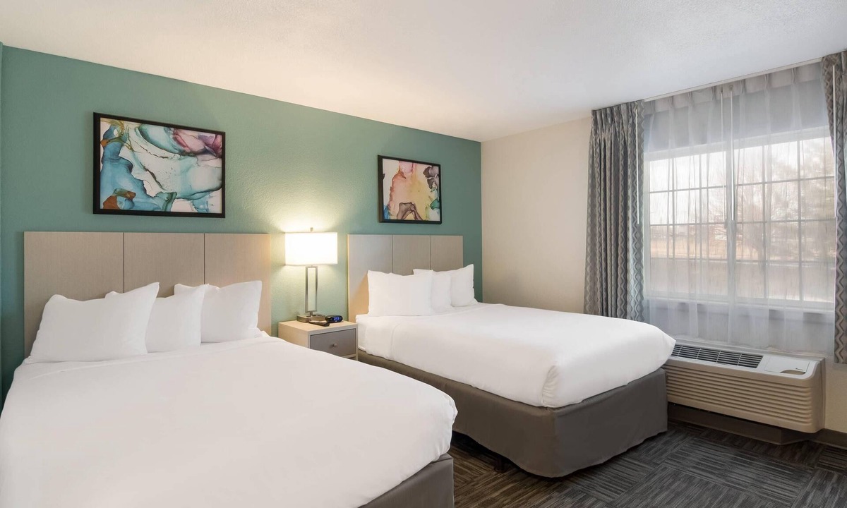 Southwest Raleigh Hotel | MainStay Suites Raleigh - Cary