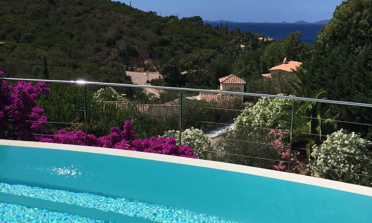 Portigliolo House | Maison 10-12 Personnes Avec Piscine à Portigliolo