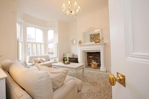 York House | Maison 24