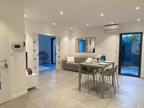 Brindas Apartment | Maison Appart, Le Cocon Brindasien, 20 min de Lyon, 66 m2