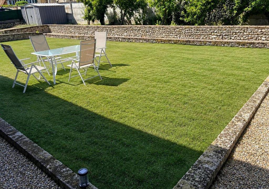 Harquency House | Maison avec jardin