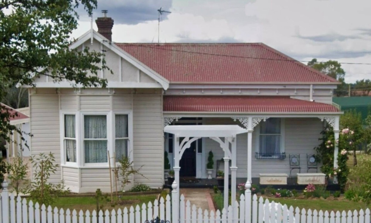 Exton House | Maison Blue -Self-contained accommodation Meander Valley - Deloraine