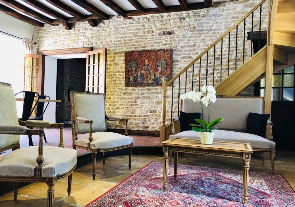 Nuits-Saint-Georges Bed & Breakfast | Maison Céleste