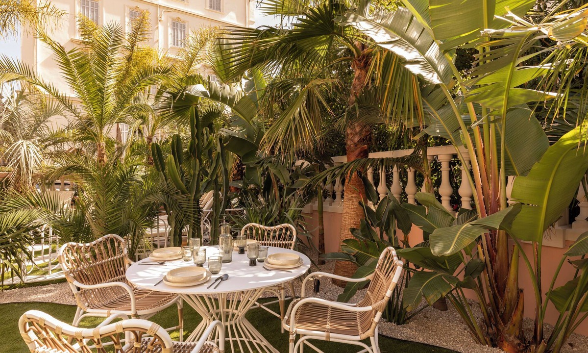 Cannes Hotel | Maison Carla Rosa
