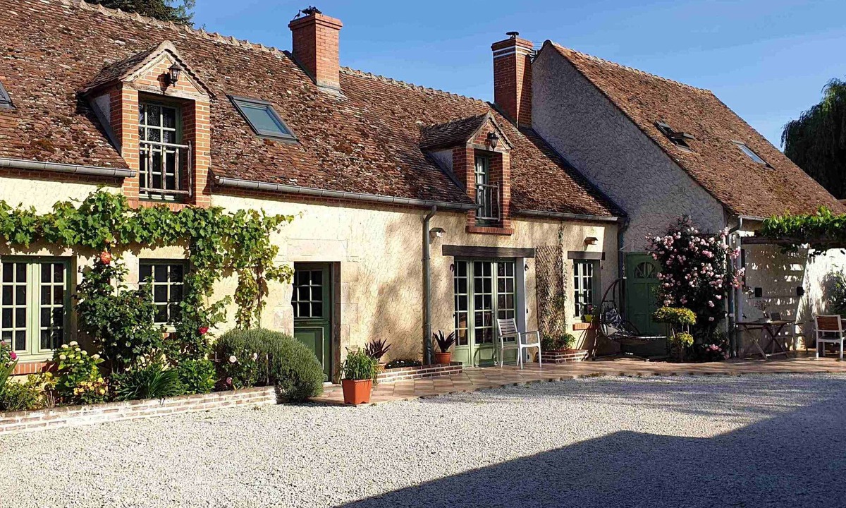 Germigny-des-Pres Bed & Breakfast | Maison Cerviña