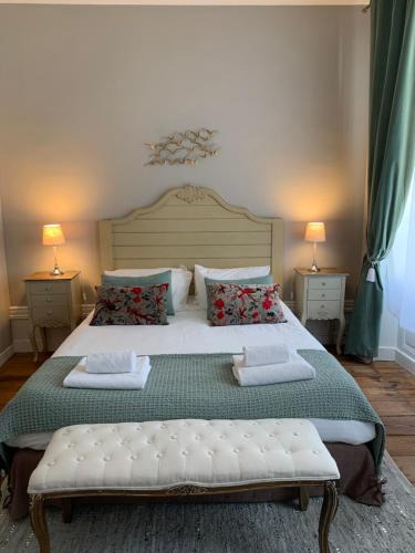 Chalais House | Maison Charles Maurice