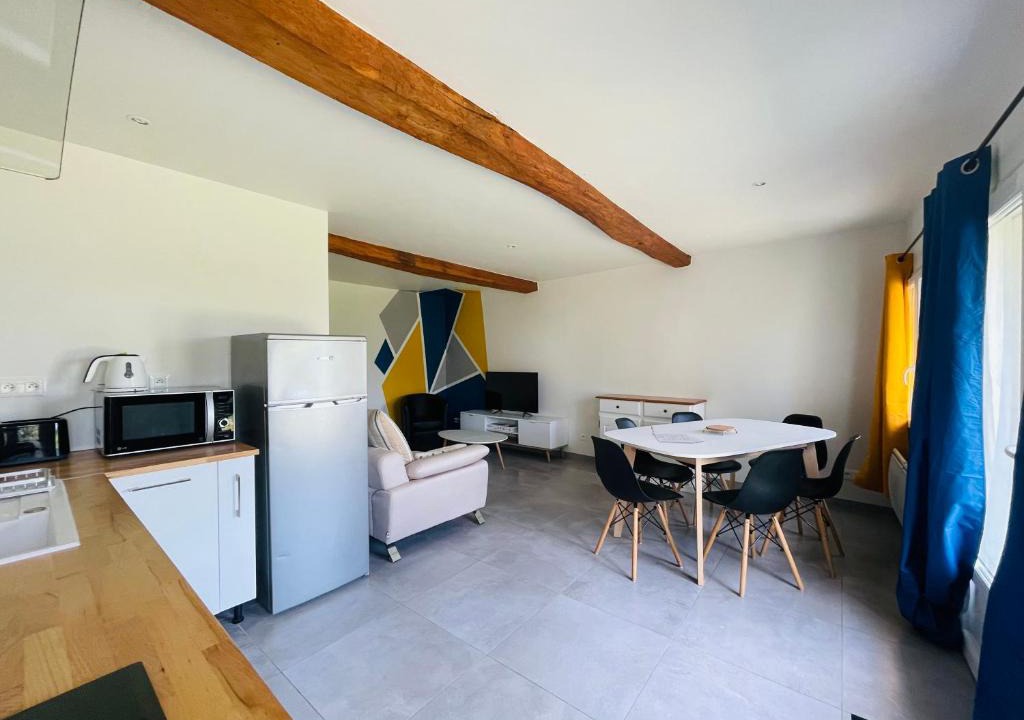Archingeay Apartment | Maison Color'