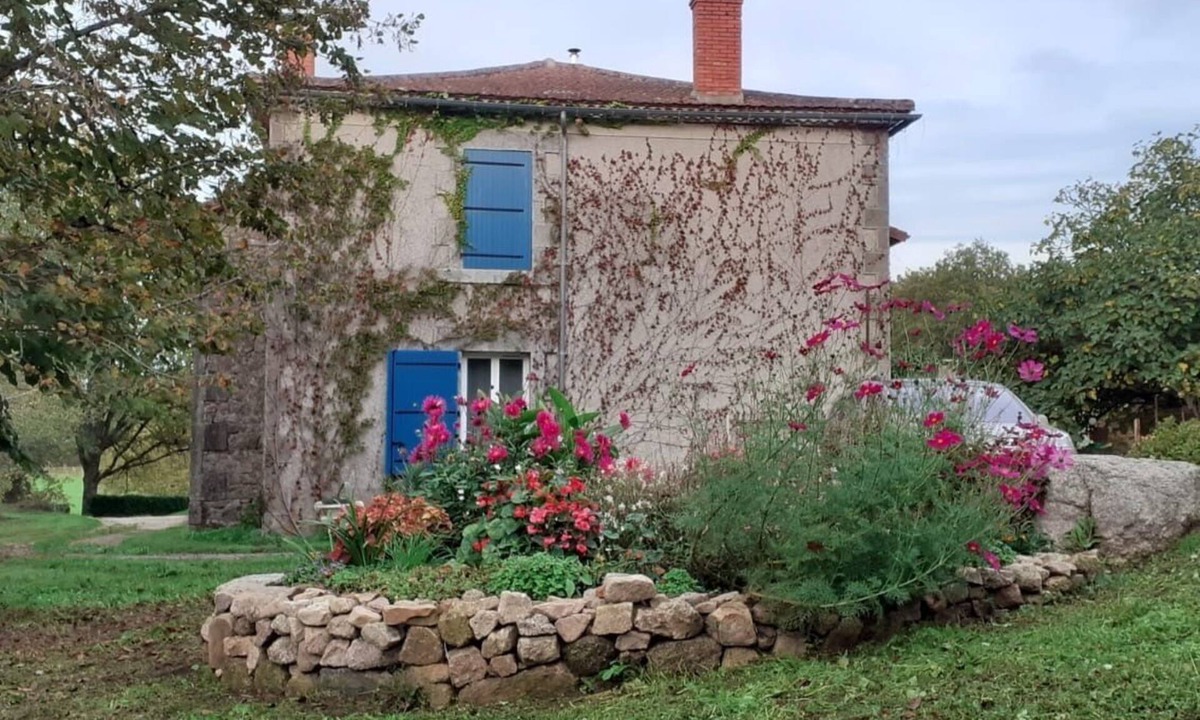 Augignac House | maison d'hôtes Lacour