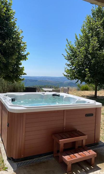Gluiras House | Maison de campagne ardechoise