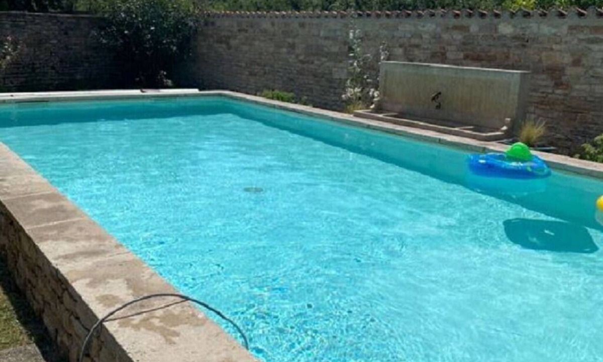 Chapaize House | Maison de Charme au Coeur de la Bourgogne, Idéale Pour des Vacances Avec Enfants