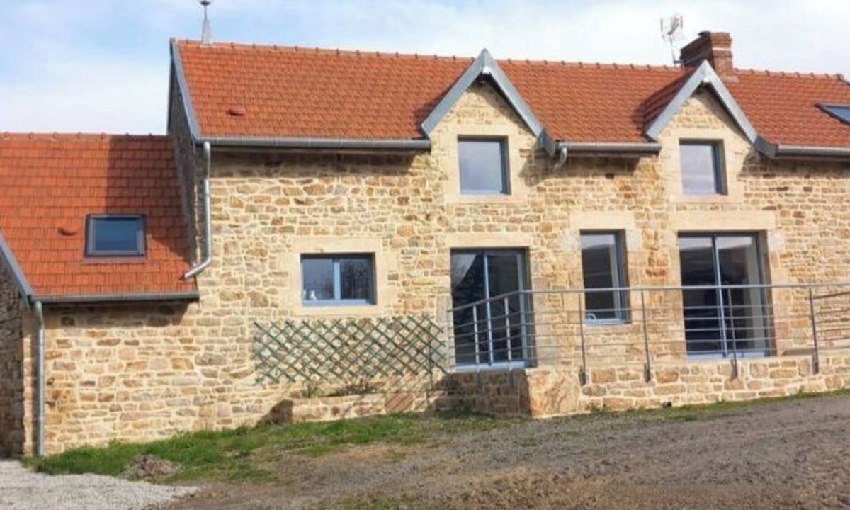 Saint-Pierre-Langers House | Maison de Campagne Entre Terre et mer Dans la Baie du Mont Saint Michel
