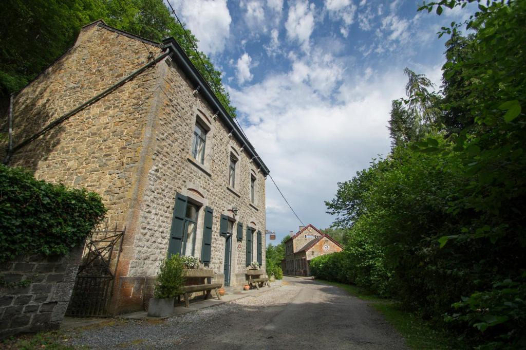 Awagne House | Maison de la Vallee