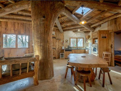 Crouy-sur-Cosson House | Maison de plain-pied avec grand jardin, proche Chambord, insolite et confortable, idéale famille. - FR-1-491-415