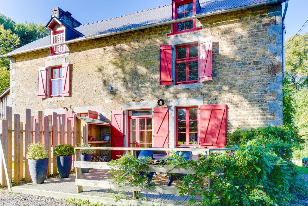 Epiniac House | Maison de vacances A BABORD entre le Mont Saint Michel et Saint Malo