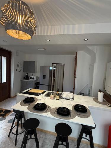 Bolbec House | Maison de ville cosy 2 chambres et bureau