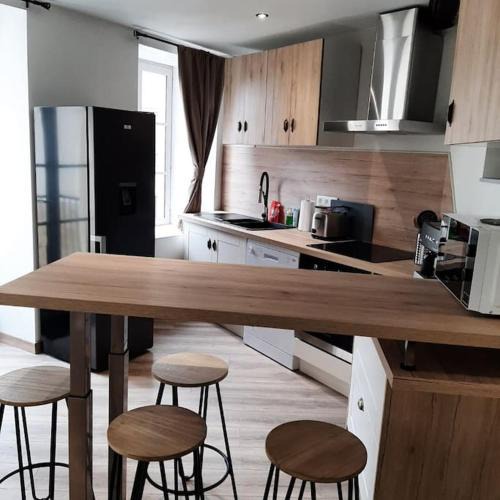 Vic-le-Comte House | Maison de ville