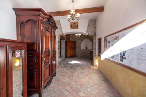 Centre Historique House | Maison du Cloitre Couvent des Carmes