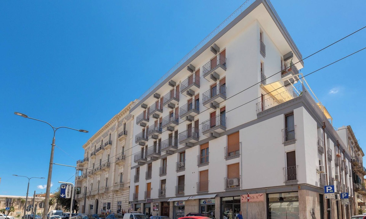 Lecce Historic Center House | Maison Harmonie Superior by BarbarHouse