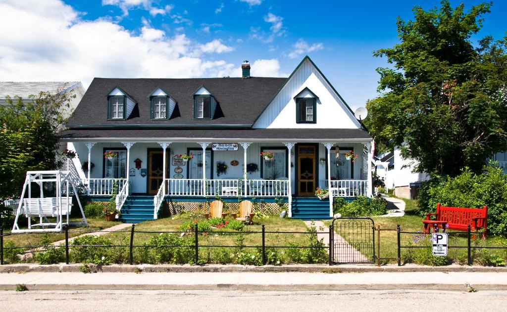 Tadoussac Bed & Breakfast | Maison Hovington