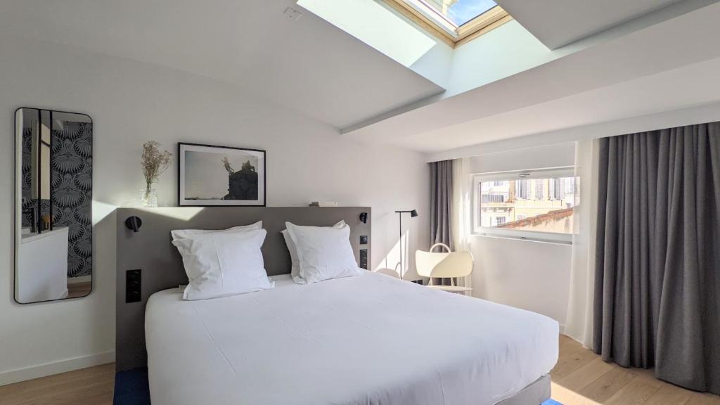 Prefecture Apartment | Maison Juste