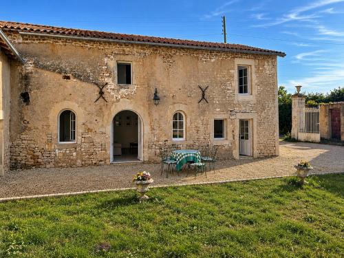 Londigny House | Maison Mélusine