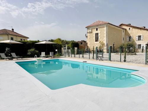 Cherval House | Maison Olivier - Luxurious vacation home in Dordogne