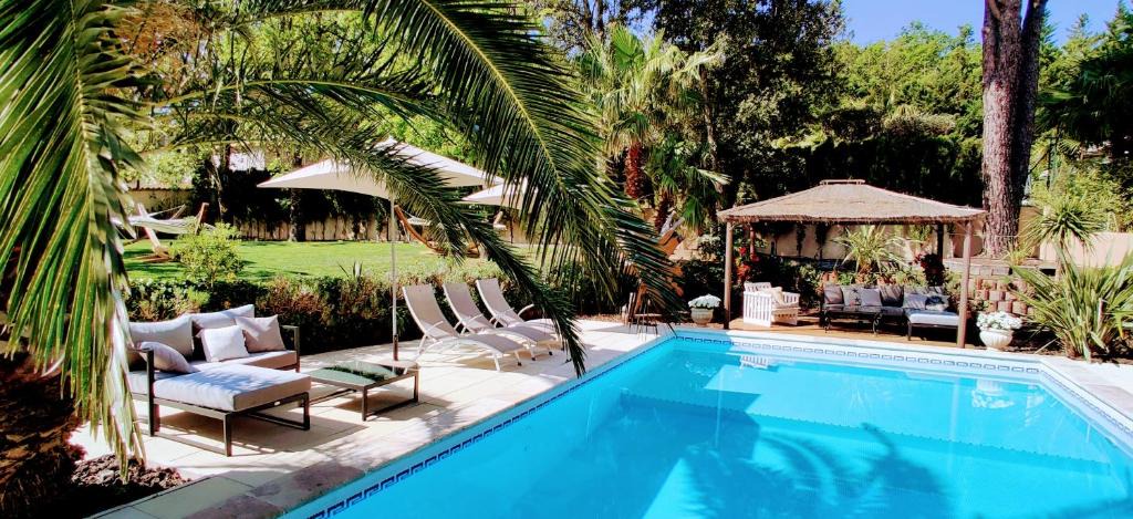 Grimaud Hotel | Maison Prestige Saint Tropez by Roberto Geissini