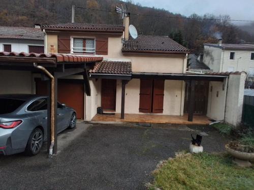 Savignac-les-Ormeaux House | Maison Savignac les ormeaux