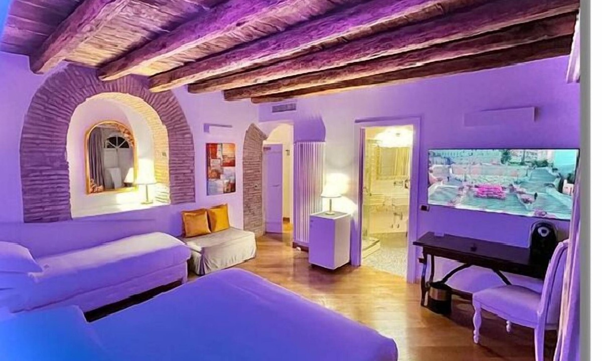 Rione III Colonna House | Maison Spagna Suite