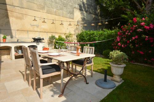 Tarascon House | Maison Tarascon