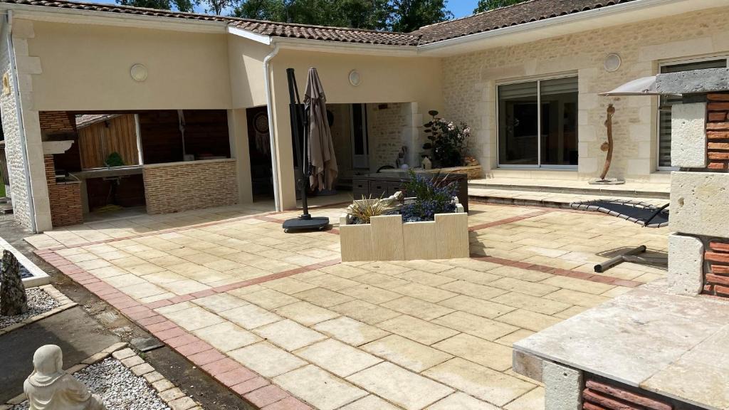 Plaisance House | Maison Thierry
