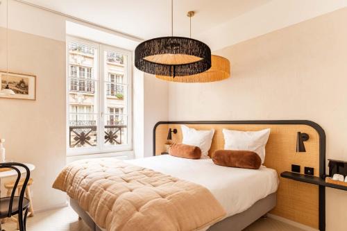 Quinze-Vingts Hotel | Maison Traversière